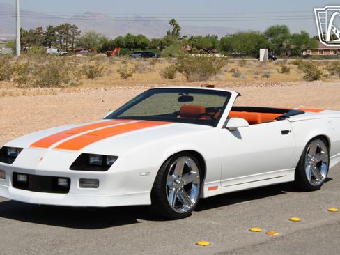 Used 1989 Chevrolet Camaro LT image 9