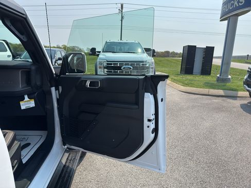 New 2026 Ford Bronco Outer Banks AWD/4WD image 21
