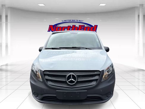 Used 2021 Mercedes-Benz Metris image 7