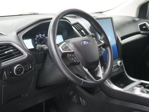 Used 2024 Ford Edge Titanium AWD/4WD image 10