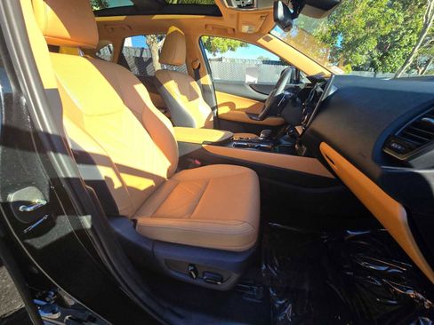 Used 2026 Lexus NX 450h+ Luxury w/ Accessory Package (Z1) image 11