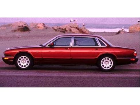 Used 1998 Jaguar XJ8 RWD image 1
