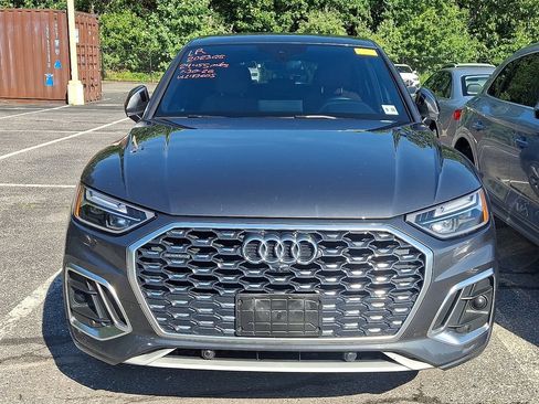 Used 2023 Audi Q5 2.0T Premium Plus w/ Premium Plus Package AWD/4WD image 2