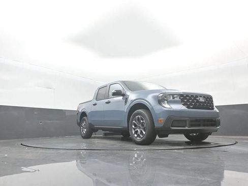 New 2026 Ford Maverick XLT w/ XLT Luxury Package FWD image 34
