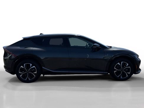 Used 2023 Kia EV6 Wind RWD image 6