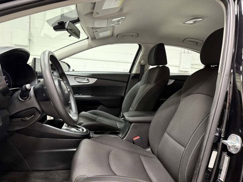 Used 2022 Kia Forte LXS FWD image 15