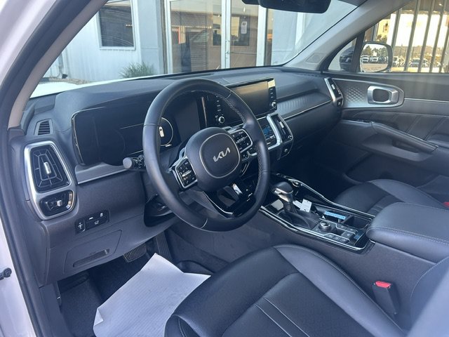 Used 2023 Kia Sorento SX AWD/4WD image 22