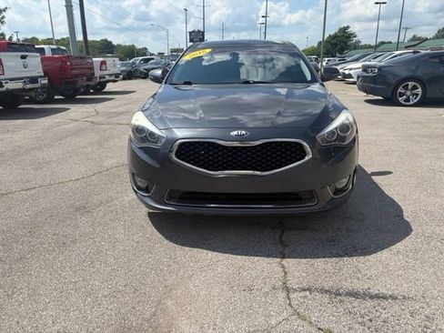 Used 2016 Kia Cadenza Premium FWD image 2