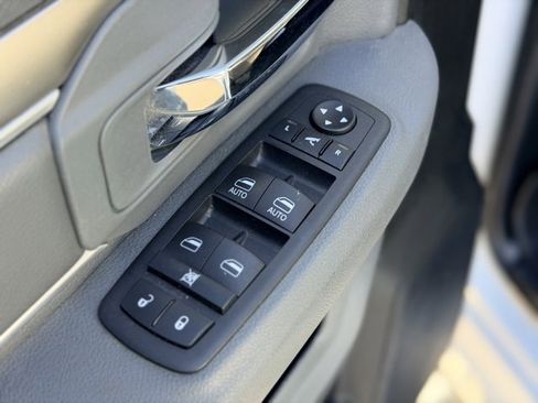 Used 2017 RAM 1500 Big Horn image 17