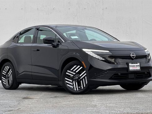 New 2026 Nissan Leaf SV+ image 2