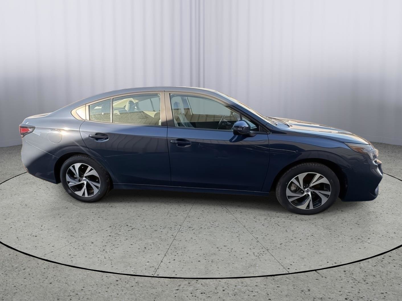 Used 2025 Subaru Legacy Premium AWD/4WD image 6