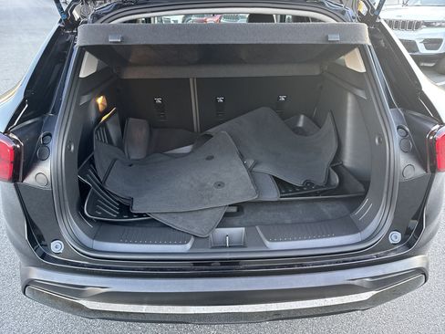 Used 2025 Chevrolet Trax ACTIV image 23