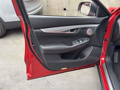 Used 2023 INFINITI QX55 Essential image 15