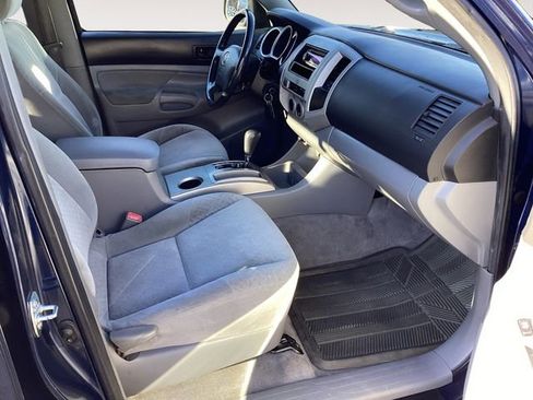 Used 2008 Toyota Tacoma PreRunner RWD image 15