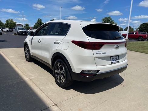 Used 2021 Kia Sportage LX AWD/4WD image 7