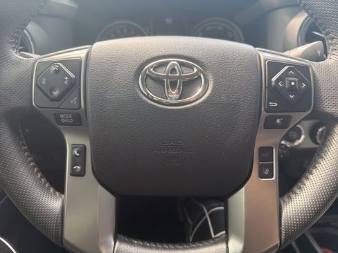 Used 2023 Toyota Tacoma SR5 w/ Technology Package AWD/4WD image 4