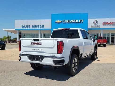 New 2026 GMC Sierra 2500 Denali w/ Denali Reserve Package AWD/4WD image 6