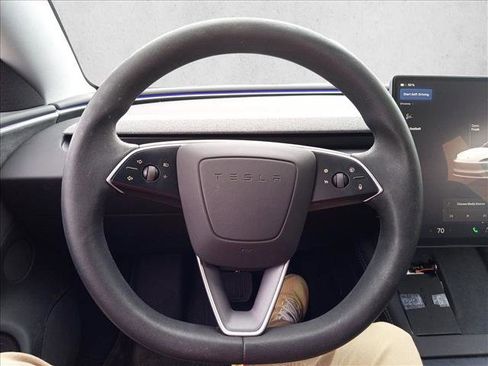 Used 2025 Tesla Model 3 Long Range AWD/4WD image 18