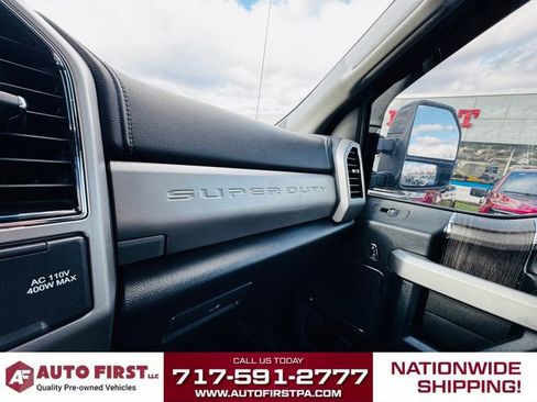 Used 2021 Ford F350 Lariat image 13