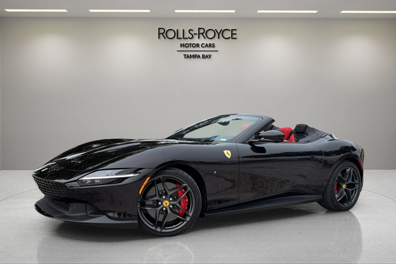 Used 2025 Ferrari Roma Spider RWD image 1