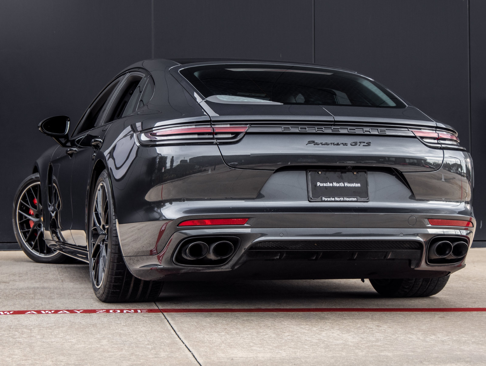 Used 2020 Porsche Panamera GTS AWD/4WD image 3