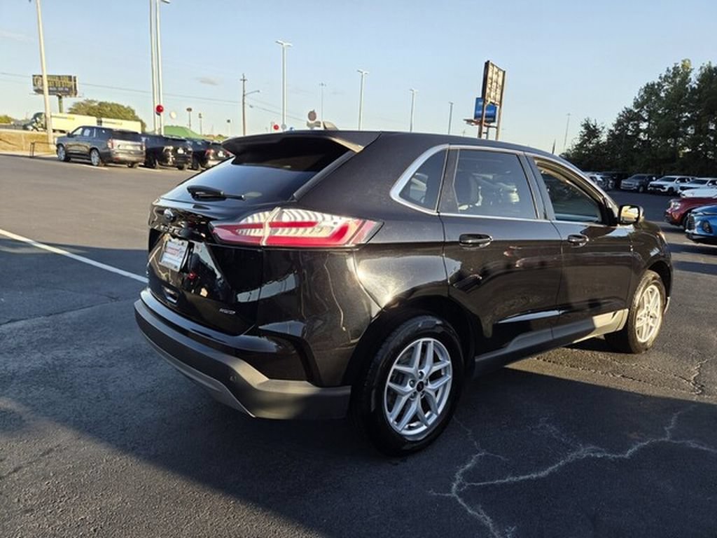Used 2024 Ford Edge SEL AWD/4WD image 5