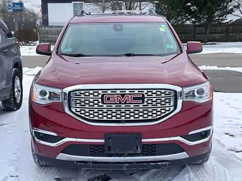 Used 2019 GMC Acadia Denali w/ Technology Package image 2