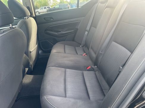 Used 2023 Nissan Altima 2.5 SV w/ SV Premium Package FWD image 22