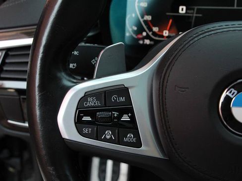 Used 2023 BMW M550i xDrive AWD/4WD image 27