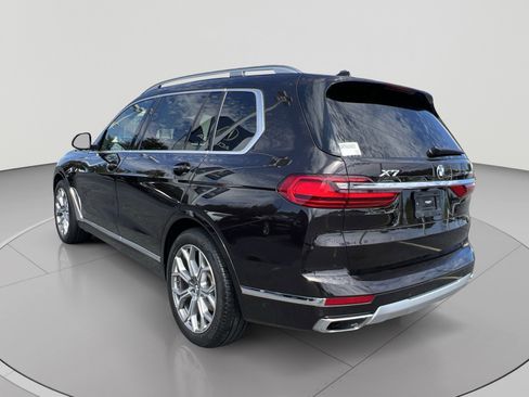 Used 2022 BMW X7 xDrive40i w/ Premium Package AWD/4WD image 3