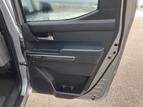 Used 2025 Toyota Tacoma TRD Off-Road image 26