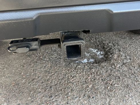 Used 2018 Subaru Outback 3.6R Touring image 25