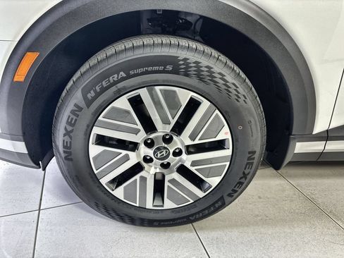 New 2026 Hyundai Palisade FWD Hybrid image 18