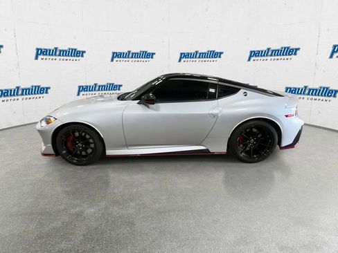 Used 2025 Nissan Z NISMO w/ Floor Mat Package RWD image 6