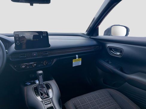 New 2026 Honda HR-V Sport image 18