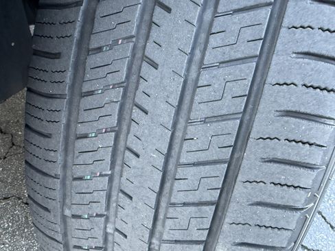 Used 2019 Ford Explorer FWD image 30