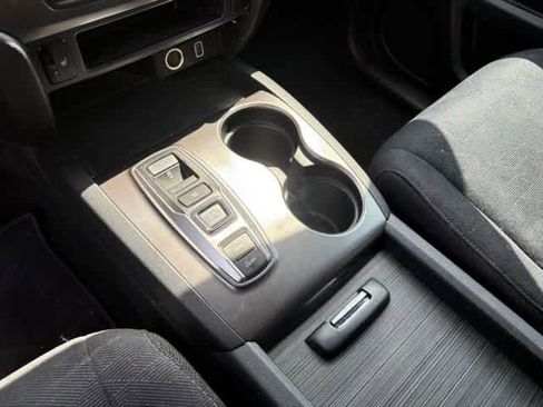 Used 2022 Honda Pilot Sport image 18