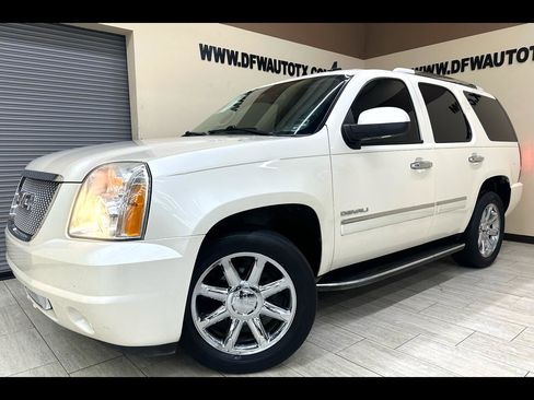 Used 2012 GMC Yukon Denali image 1