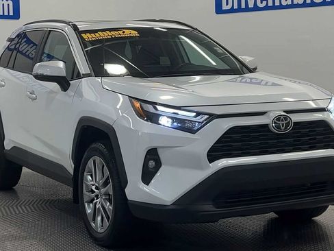 Used 2025 Toyota RAV4 XLE Premium FWD image 9