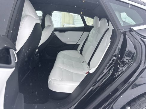 Used 2020 Tesla Model S Performance image 22