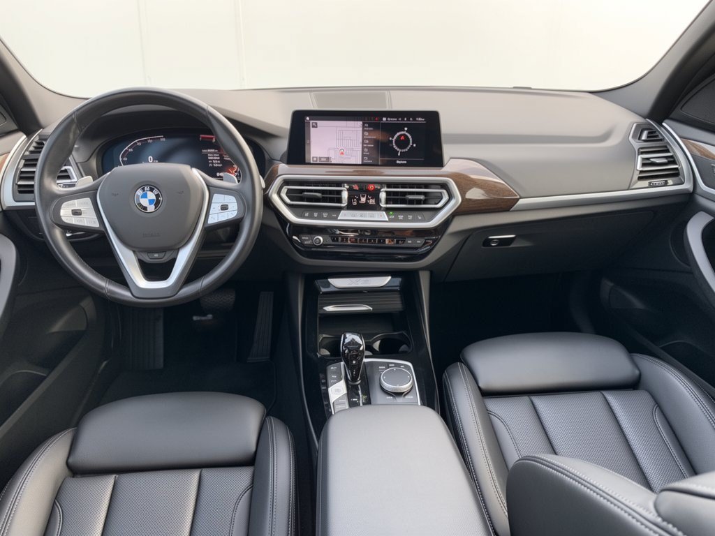 Used 2024 BMW X3 sDrive30i RWD image 17