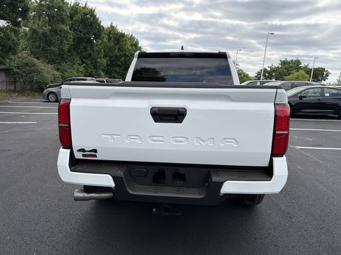 New 2026 Toyota Tacoma SR5 AWD/4WD image 5