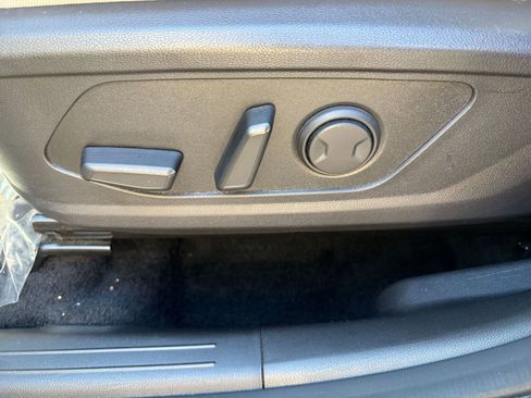 Used 2025 Hyundai Tucson Blue image 23