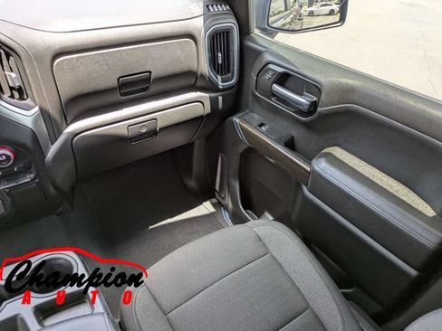 Used 2021 Chevrolet Silverado 1500 LT AWD/4WD image 20