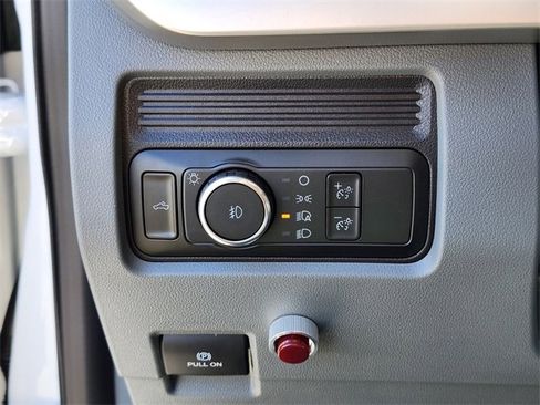 New 2025 Ford F550 4x4 SuperCab Super Duty w/ XL Chrome Package image 21