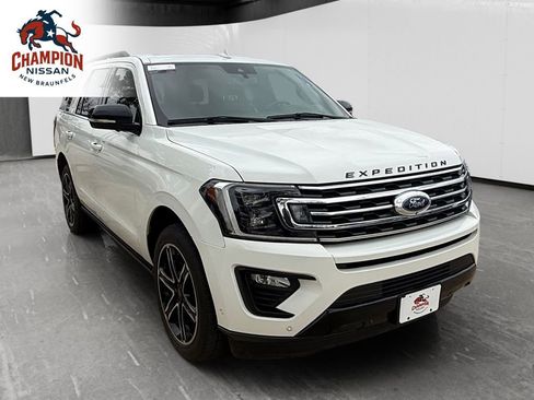 Used 2021 Ford Expedition Limited RWD image 7