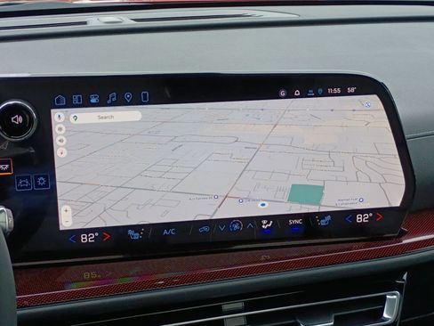 New 2026 Chevrolet Traverse Z71 w/ Driver Confidence Package image 33