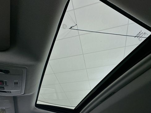 Used 2017 Lexus ES 350 image 24