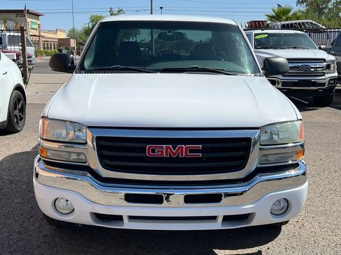Used 2005 GMC Sierra 1500 SLE w/ Light Duty Power Package RWD image 4