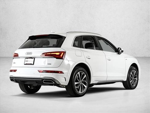 Used 2024 Audi Q5 2.0T Premium Plus AWD/4WD image 5